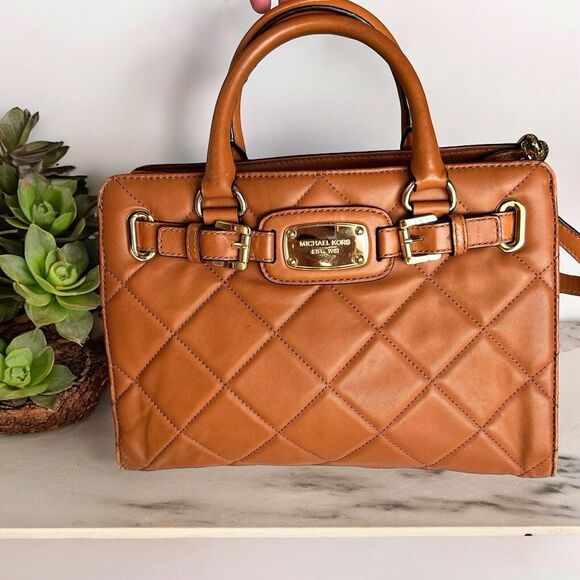 Michael Kors Quilted Shoulder Bag Carmel Tan Chain Multicompartment Handbag READ - Picture 2 of 16